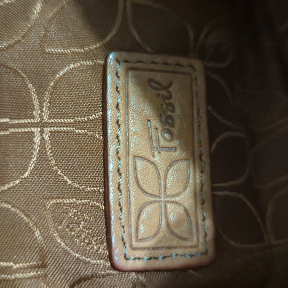 Fossil brand leather purse - Picture 8 of 11